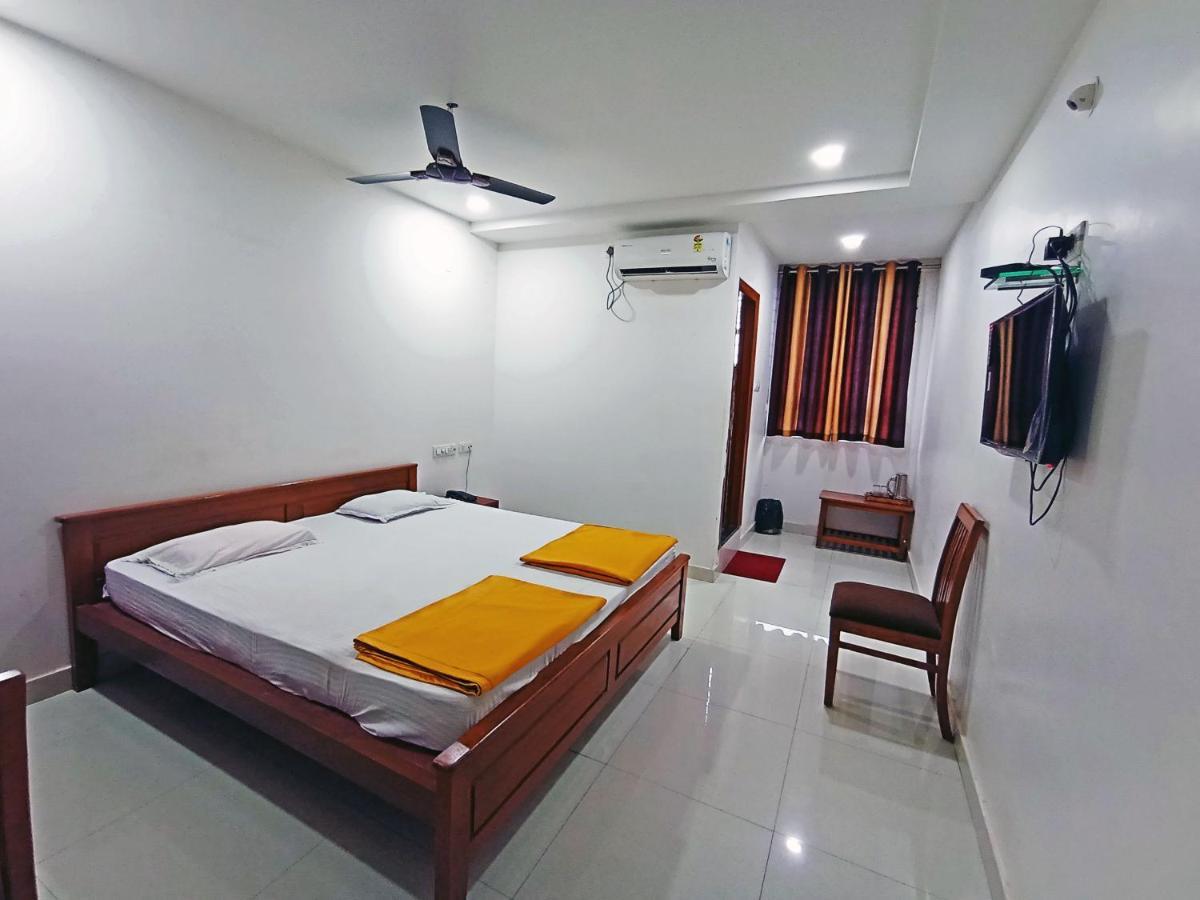 Staymaker Shri Shakti Residency Hubli Ngoại thất bức ảnh