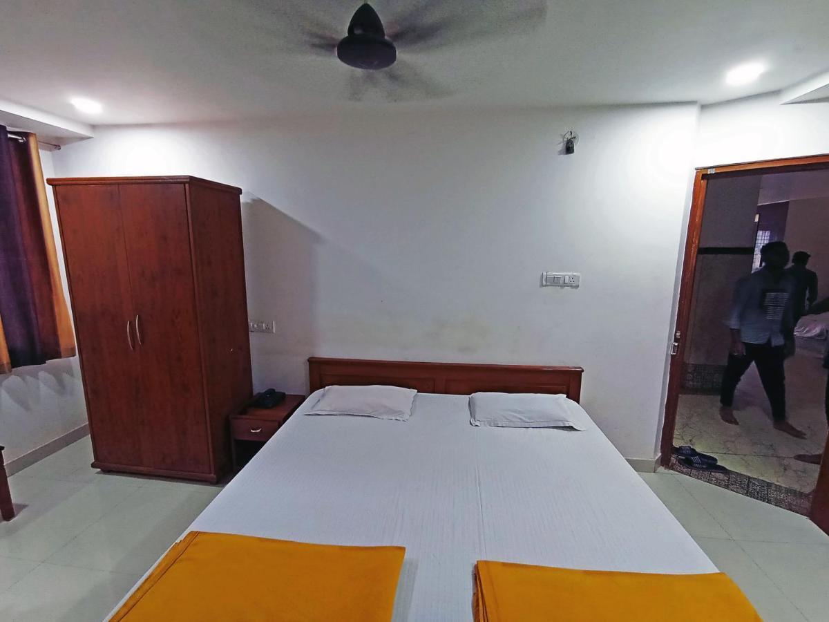 Staymaker Shri Shakti Residency Hubli Ngoại thất bức ảnh