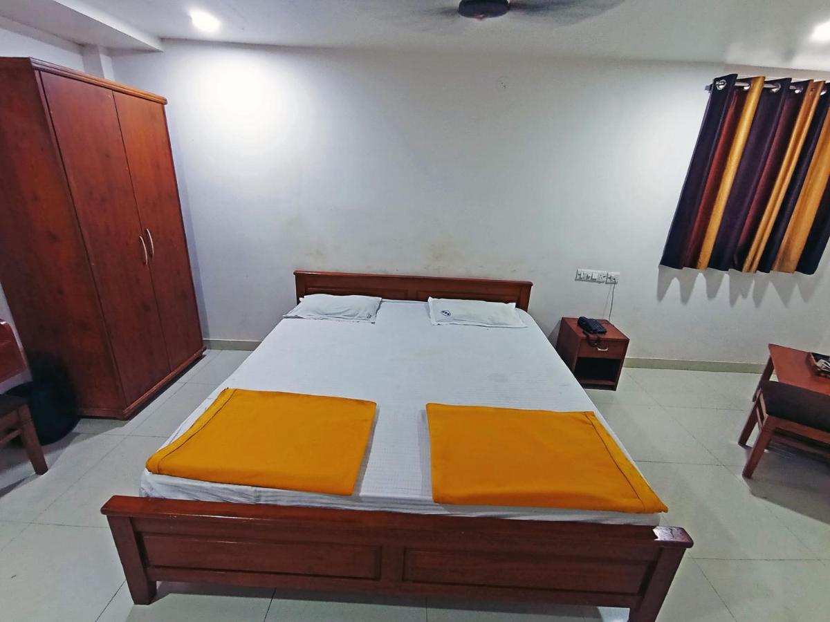 Staymaker Shri Shakti Residency Hubli Ngoại thất bức ảnh