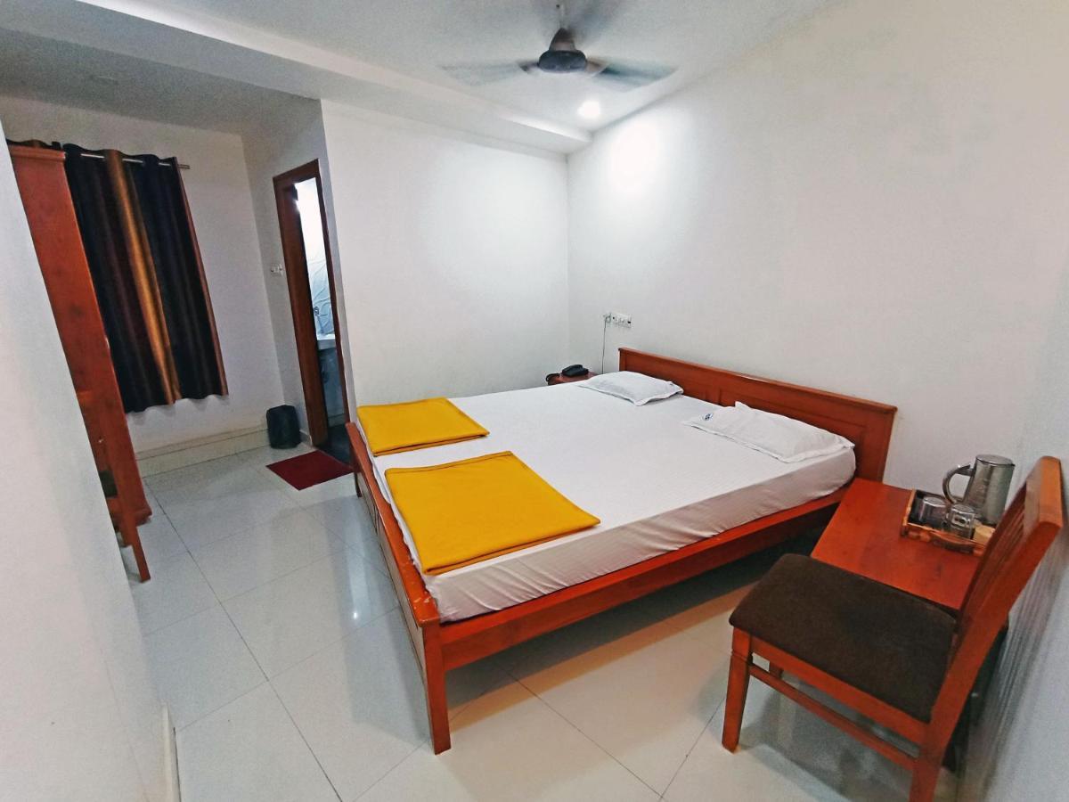 Staymaker Shri Shakti Residency Hubli Ngoại thất bức ảnh