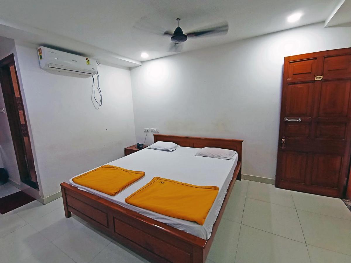 Staymaker Shri Shakti Residency Hubli Ngoại thất bức ảnh