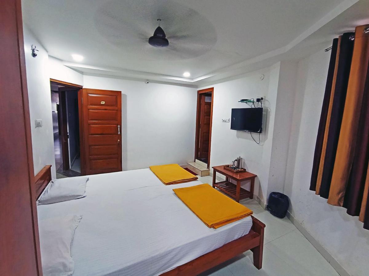 Staymaker Shri Shakti Residency Hubli Ngoại thất bức ảnh