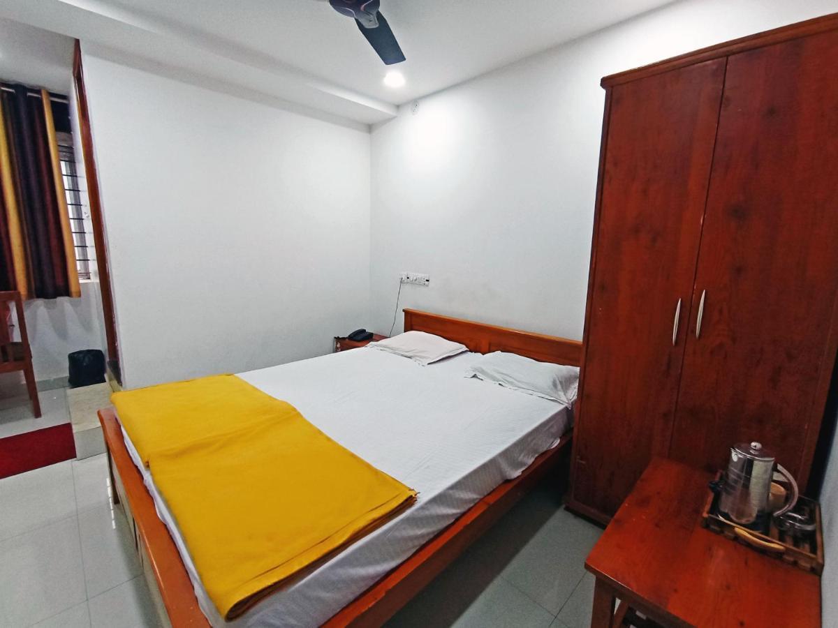 Staymaker Shri Shakti Residency Hubli Ngoại thất bức ảnh