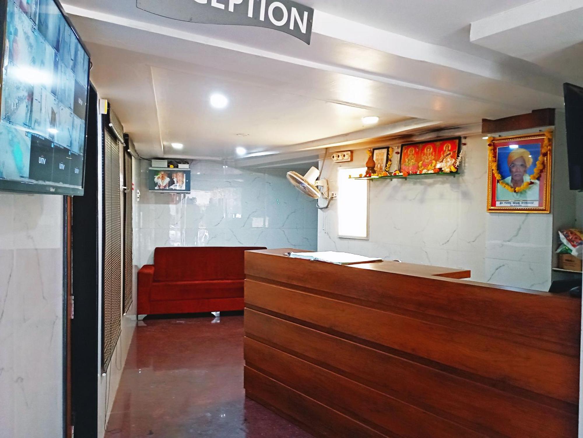 Staymaker Shri Shakti Residency Hubli Ngoại thất bức ảnh